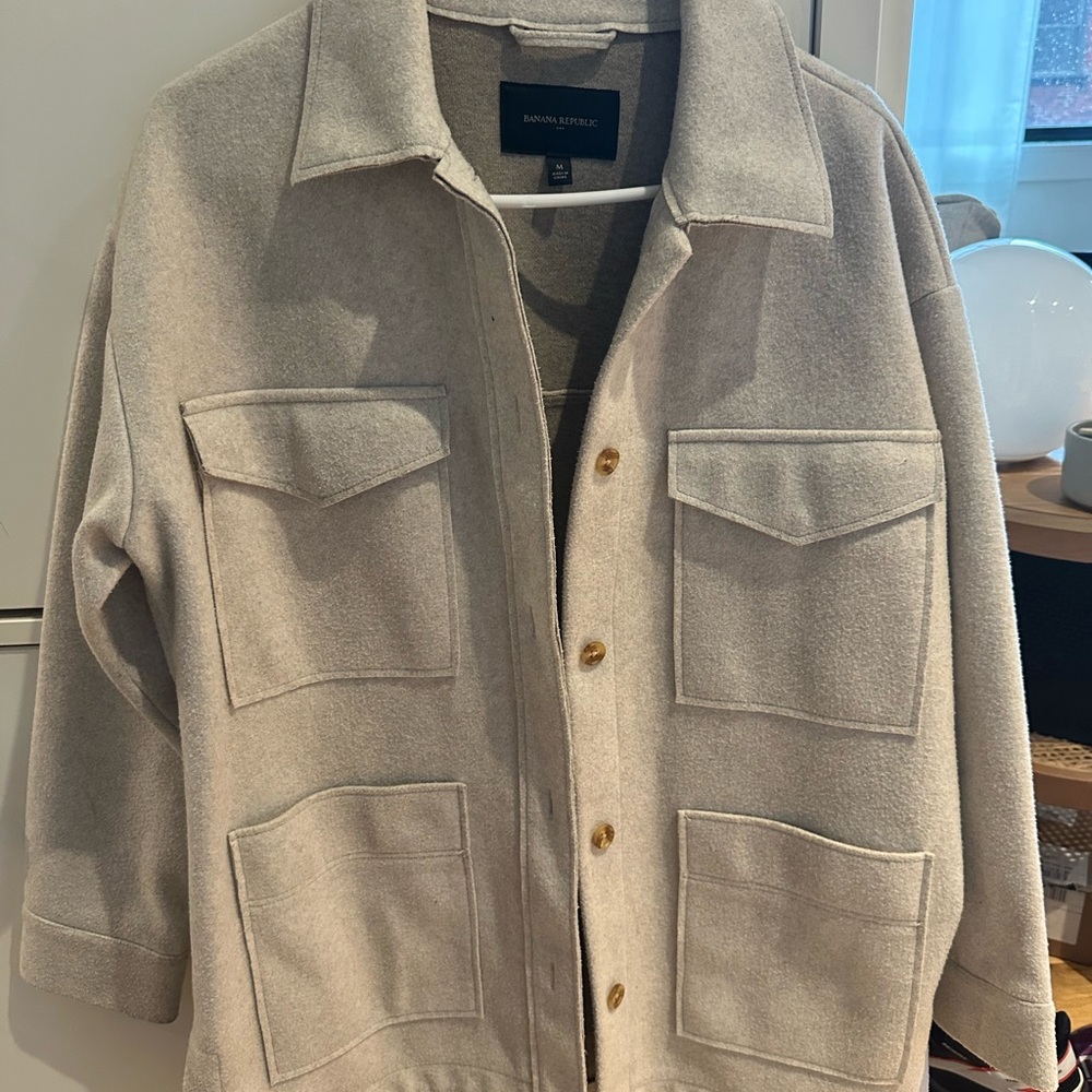 Banana Republic Beige Jacket with Pockets